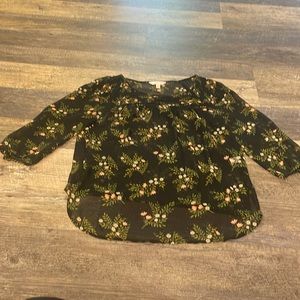 LC Lauren Conrad black sheer floral 3/4 sleeve top. size XS